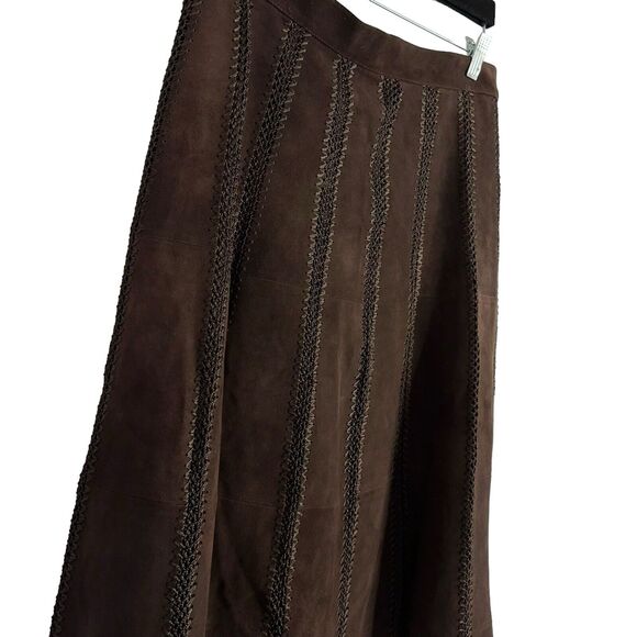 Elegant Brown Midi Skirt - Picture 2 of 7